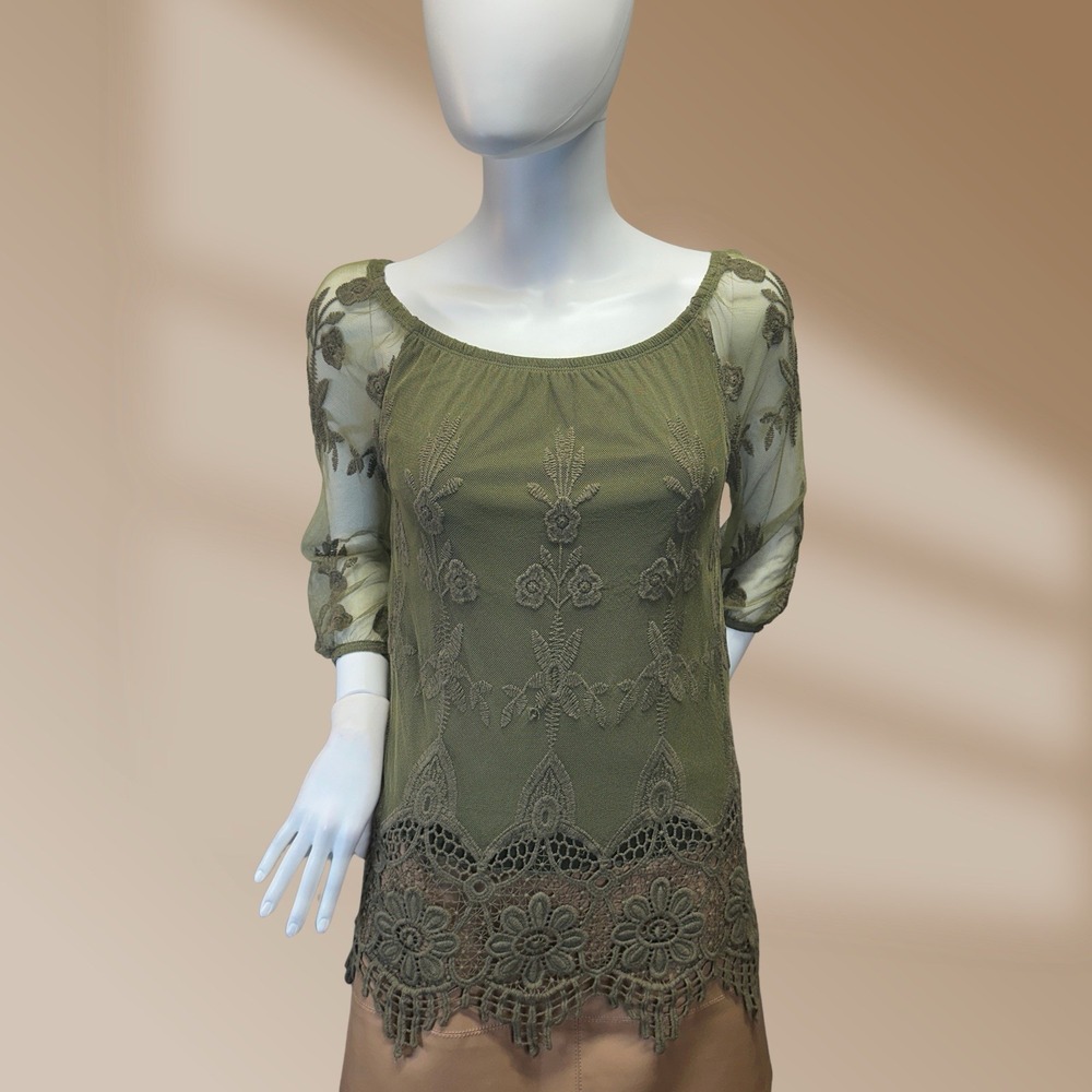 HeartSoul Ladies Green Crochet Lace Top Sz Size Small